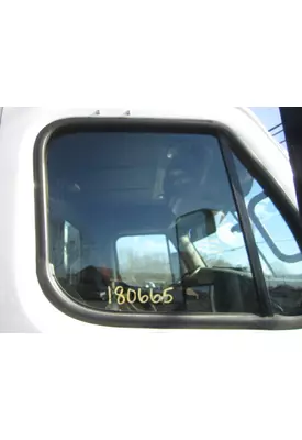 FREIGHTLINER CASCADIA 113 GLASS, DOOR, FRONT