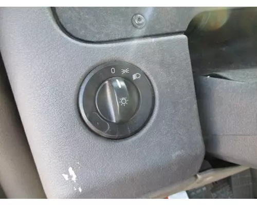 FREIGHTLINER CASCADIA 113 HEADLAMP SWITCH