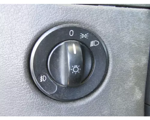 FREIGHTLINER CASCADIA 113 HEADLAMP SWITCH