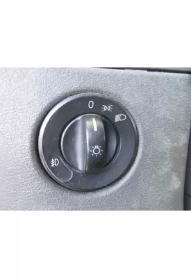 FREIGHTLINER CASCADIA 113 HEADLAMP SWITCH