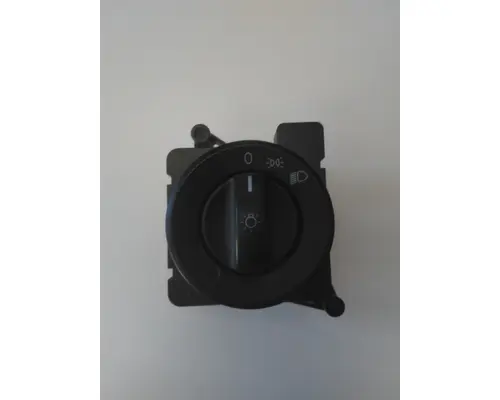 FREIGHTLINER CASCADIA 113 HEADLAMP SWITCH