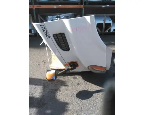 FREIGHTLINER CASCADIA 113 HOOD