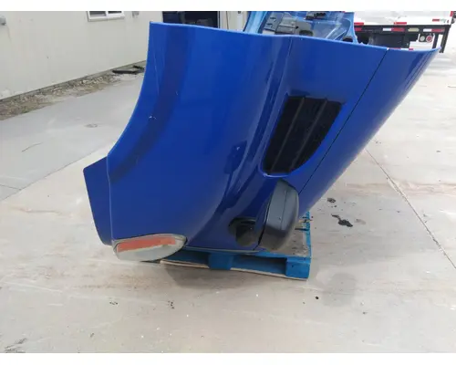 FREIGHTLINER CASCADIA 113 HOOD