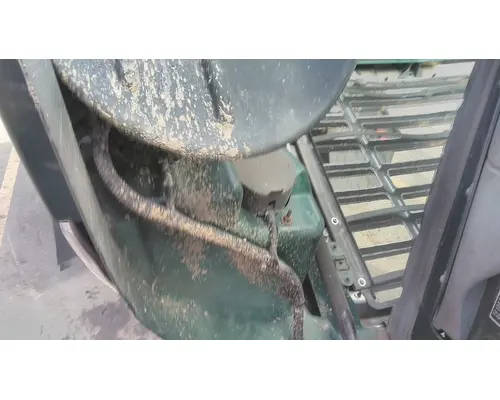 FREIGHTLINER CASCADIA 113 HOOD