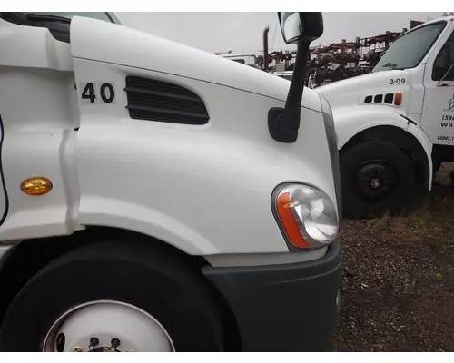 FREIGHTLINER CASCADIA 113 Hood