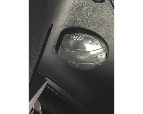 FREIGHTLINER CASCADIA 113 INTERIOR CAB LIGHT
