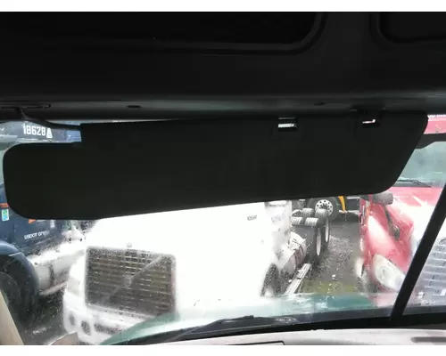 FREIGHTLINER CASCADIA 113 INTERIOR SUN VISOR