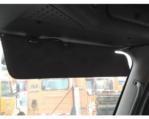 FREIGHTLINER CASCADIA 113 INTERIOR SUN VISOR
