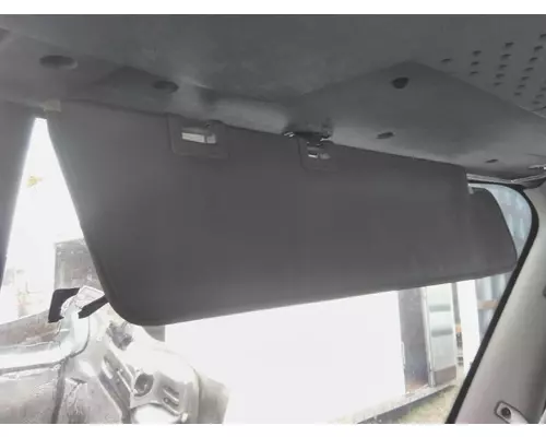 FREIGHTLINER CASCADIA 113 INTERIOR SUN VISOR