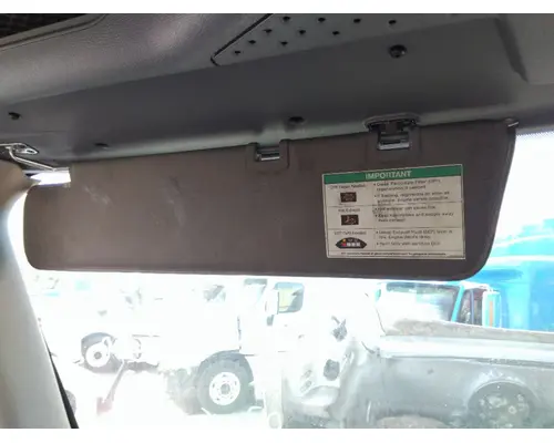 FREIGHTLINER CASCADIA 113 INTERIOR SUN VISOR