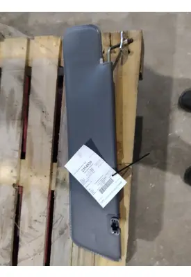 FREIGHTLINER CASCADIA 113 INTERIOR SUN VISOR