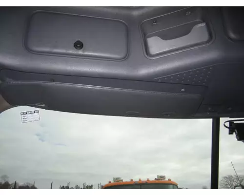 FREIGHTLINER CASCADIA 113 INTERIOR SUN VISOR