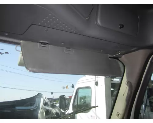 FREIGHTLINER CASCADIA 113 INTERIOR SUN VISOR