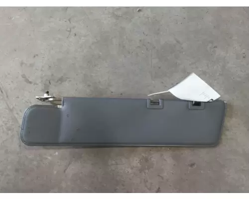 FREIGHTLINER CASCADIA 113 INTERIOR SUN VISOR