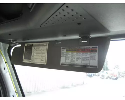 FREIGHTLINER CASCADIA 113 INTERIOR SUN VISOR