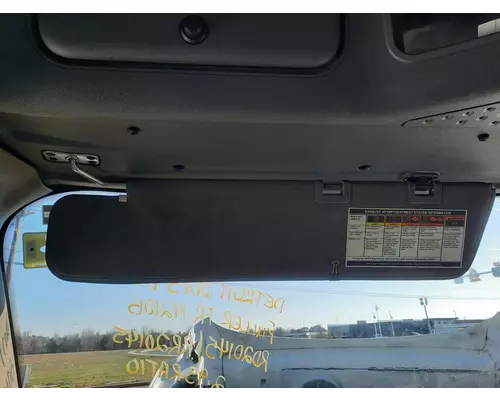 FREIGHTLINER CASCADIA 113 INTERIOR SUN VISOR