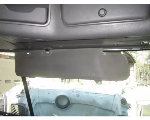 FREIGHTLINER CASCADIA 113 INTERIOR SUN VISOR