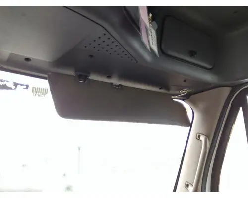 FREIGHTLINER CASCADIA 113 INTERIOR SUN VISOR