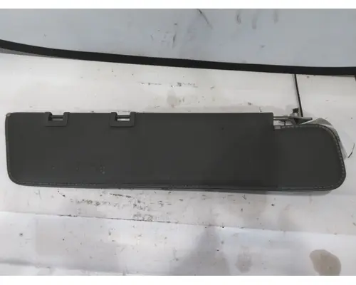 FREIGHTLINER CASCADIA 113 INTERIOR SUN VISOR