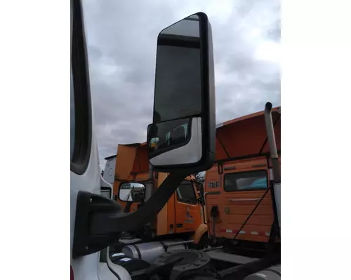 FREIGHTLINER CASCADIA 113 MIRROR ASSEMBLY CABDOOR