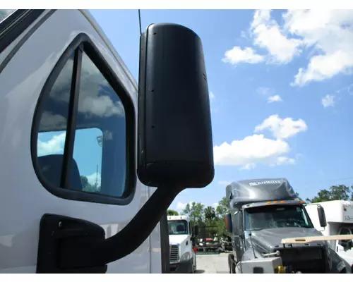 FREIGHTLINER CASCADIA 113 MIRROR ASSEMBLY CABDOOR