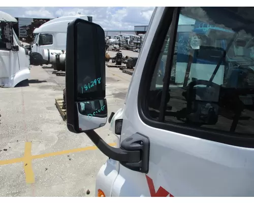 FREIGHTLINER CASCADIA 113 MIRROR ASSEMBLY CABDOOR