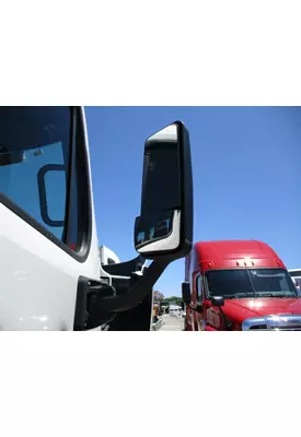 FREIGHTLINER CASCADIA 113 MIRROR ASSEMBLY CAB/DOOR