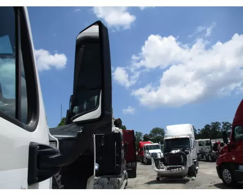 FREIGHTLINER CASCADIA 113 MIRROR ASSEMBLY CABDOOR