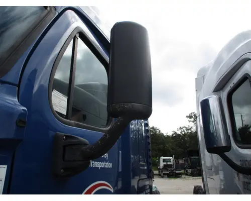 FREIGHTLINER CASCADIA 113 MIRROR ASSEMBLY CABDOOR