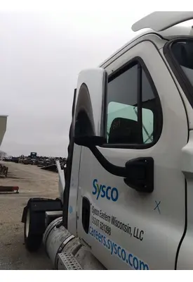 FREIGHTLINER CASCADIA 113 MIRROR ASSEMBLY CAB/DOOR