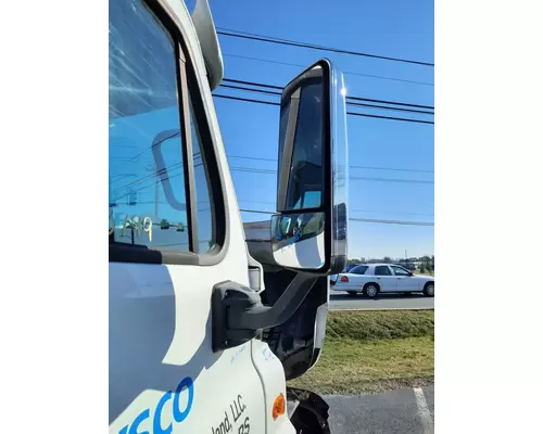 FREIGHTLINER CASCADIA 113 MIRROR ASSEMBLY CABDOOR