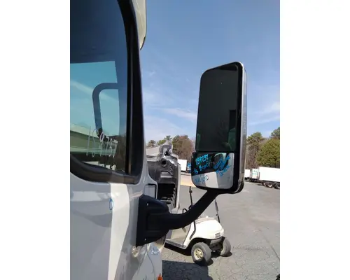 FREIGHTLINER CASCADIA 113 MIRROR ASSEMBLY CABDOOR