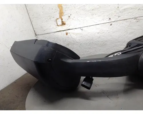 FREIGHTLINER CASCADIA 113 MIRROR ASSEMBLY CABDOOR