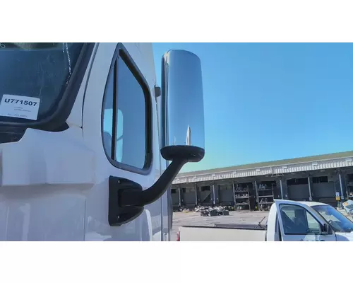 FREIGHTLINER CASCADIA 113 MIRROR ASSEMBLY CABDOOR