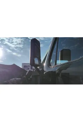 FREIGHTLINER CASCADIA 113 MIRROR ASSEMBLY CAB/DOOR