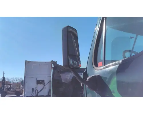 FREIGHTLINER CASCADIA 113 MIRROR ASSEMBLY CABDOOR