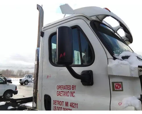 FREIGHTLINER CASCADIA 113 MIRROR ASSEMBLY CABDOOR