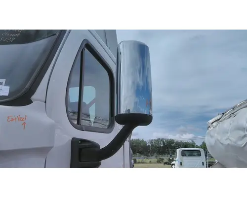 FREIGHTLINER CASCADIA 113 MIRROR ASSEMBLY CABDOOR