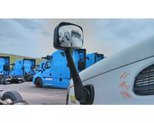 FREIGHTLINER CASCADIA 113 MIRROR ASSEMBLY FENDERHOOD