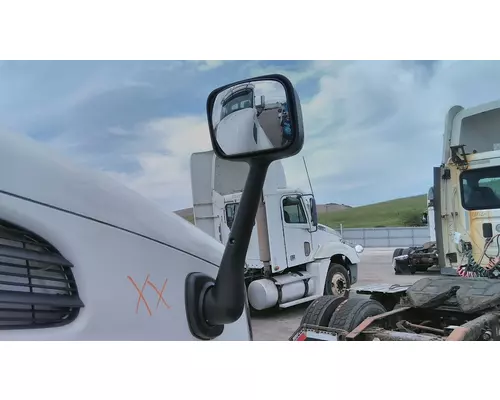 FREIGHTLINER CASCADIA 113 MIRROR ASSEMBLY FENDERHOOD