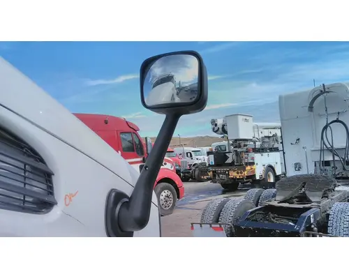 FREIGHTLINER CASCADIA 113 MIRROR ASSEMBLY FENDERHOOD