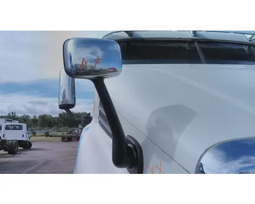 FREIGHTLINER CASCADIA 113 MIRROR ASSEMBLY FENDERHOOD