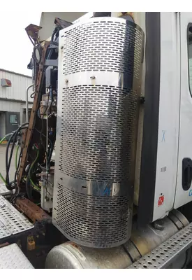 FREIGHTLINER CASCADIA 113 MUFFLER SHIELD
