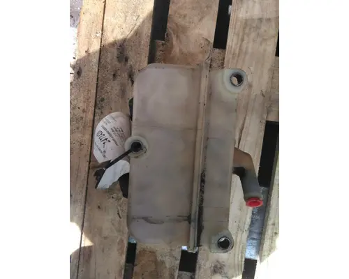 FREIGHTLINER CASCADIA 113 POWER STEERING RESERVOIR