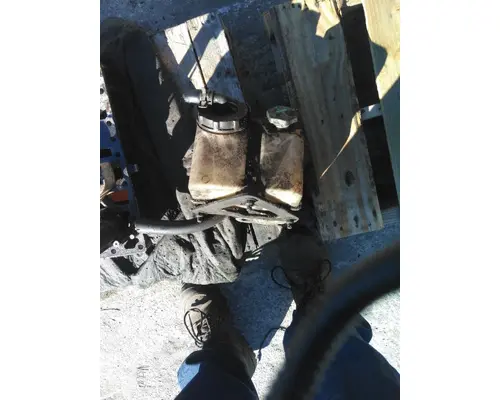 FREIGHTLINER CASCADIA 113 POWER STEERING RESERVOIR