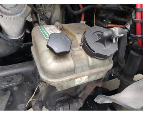 FREIGHTLINER CASCADIA 113 POWER STEERING RESERVOIR