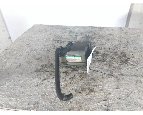 FREIGHTLINER CASCADIA 113 POWER STEERING RESERVOIR