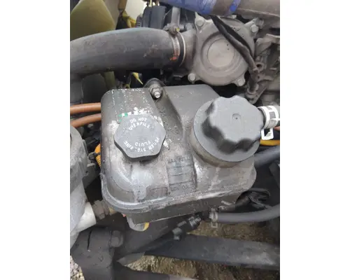 FREIGHTLINER CASCADIA 113 POWER STEERING RESERVOIR