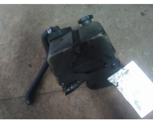 FREIGHTLINER CASCADIA 113 POWER STEERING RESERVOIR