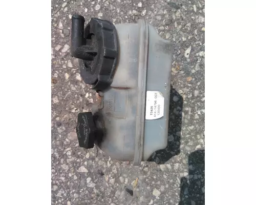 FREIGHTLINER CASCADIA 113 POWER STEERING RESERVOIR